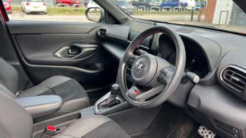 Toyota Yaris Cross 1.5 Hybrid GR Sport 5dr CVT