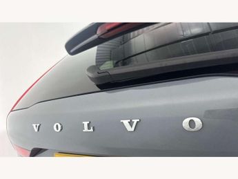 Volvo XC60 2.0 B5P Plus Dark 5dr AWD Geartronic