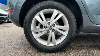 Skoda Fabia 1.0 TSI 110 SE 5dr DSG