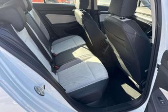 Volkswagen Golf 1.5 TSI 204 Style eHybrid 5dr DSG