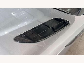 Land Rover Range Rover Velar 2.0 D200 R-Dynamic HSE 5dr Auto