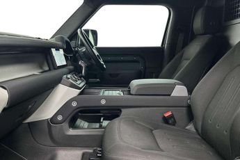 Land Rover Defender 3.0 D200 Hard Top Auto