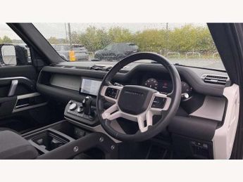Land Rover Defender 3.0 D250 X-Dynamic SE 90 3dr Auto