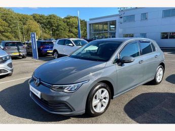 Volkswagen Golf 2.0 TDI Life 5dr DSG