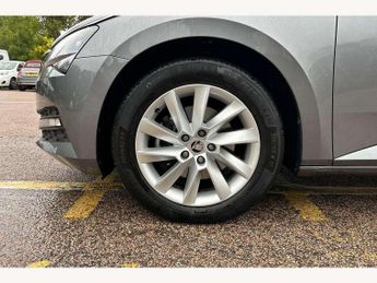 Skoda Superb 2.0 TDI CR SE 5dr DSG