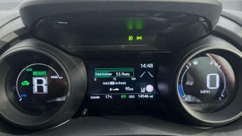 Toyota Yaris 1.5 Hybrid Design 5dr CVT