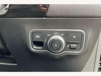 Mercedes-Benz B-Class B200 AMG Line Premium 5dr Auto