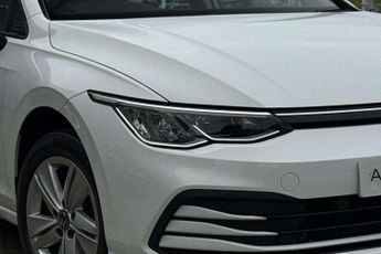 Volkswagen Golf 1.5 eTSI 150 Life 5dr DSG