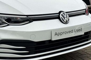 Volkswagen Golf 1.5 eTSI 150 Life 5dr DSG