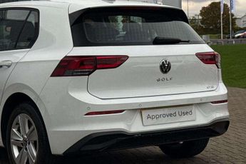 Volkswagen Golf 1.5 eTSI 150 Life 5dr DSG