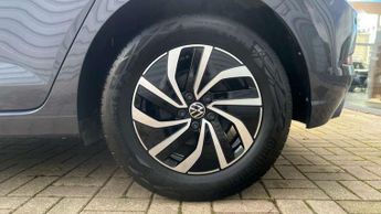 Volkswagen Polo 1.0 TSI Life 5dr DSG