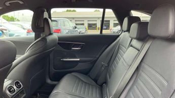 Mercedes-Benz C-Class Estate C200 AMG Line 5dr 9G-Tronic