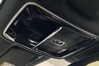 Land Rover Range Rover Velar 2.0 D200 MHEV Dynamic SE 5dr Auto