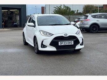 Toyota Yaris 1.5 Hybrid Design 5dr CVT