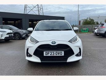 Toyota Yaris 1.5 Hybrid Design 5dr CVT