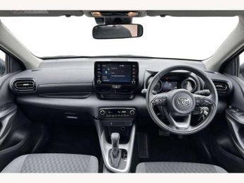 Toyota Yaris 1.5 Hybrid Design 5dr CVT