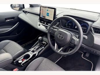 Toyota Corolla 2.0 Hybrid Design 5dr CVT