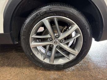 MG HS 1.5 T-GDI Exclusive 5dr DCT