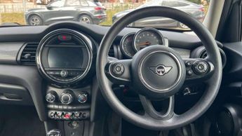 MINI Hatchback 5dr 1.5 Cooper Classic II 5dr Auto