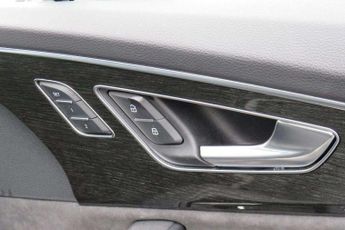Audi SQ7 SQ7 TFSI Quattro Black Edition 5dr Tiptronic