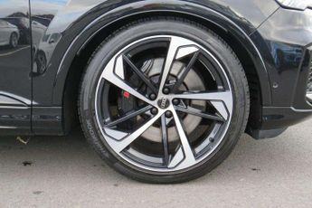 Audi SQ7 SQ7 TFSI Quattro Black Edition 5dr Tiptronic