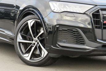 Audi SQ7 SQ7 TFSI Quattro Black Edition 5dr Tiptronic