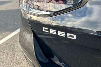 Kia Ceed 1.5T GDi ISG 138 GT-Line 5dr DCT