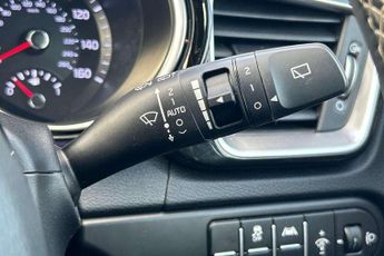 Kia Ceed 1.5T GDi ISG 138 GT-Line 5dr DCT