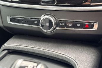Volvo S90 2.0 D4 Momentum 4dr Geartronic