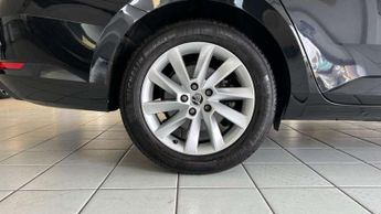 Skoda Superb 1.5 TSI SE 5dr DSG