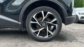 Toyota C-HR 1.8 Hybrid Design 5dr CVT