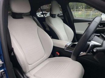 Mercedes-Benz C-Class C300e AMG Line 4dr 9G-Tronic