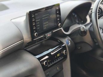 Toyota Yaris Cross 1.5 Hybrid Design 5dr CVT