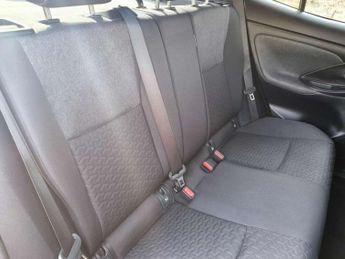 Toyota Yaris Cross 1.5 Hybrid Design 5dr CVT