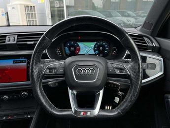 Audi Q3 35 TDI Quattro S Line 5dr S Tronic
