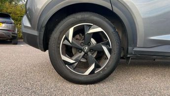 Nissan Juke 1.6 Hybrid N-Connecta 5dr Auto