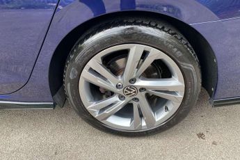 Volkswagen Golf Estate 2.0 TDI 150 R-Line 5dr DSG