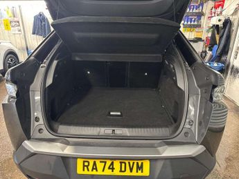 Peugeot 3008 1.2 Hybrid 136 GT 5dr e-DSC6