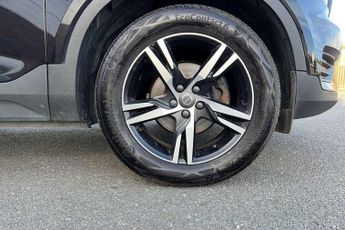 Volvo XC40 1.5 T3 [163] R DESIGN 5dr Geartronic