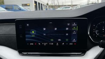 Skoda Octavia Estate 2.0 TDI 150 SE L 5dr DSG