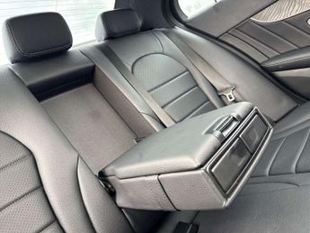 Mercedes-Benz C-Class C250d AMG Line Premium Plus 4dr 9G-Tronic