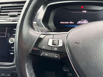 Volkswagen Tiguan 2.0 TDi 190 4Motion SEL 5dr DSG