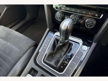 Volkswagen Passat Estate 2.0 TDI GT 5dr DSG [Panoramic Roof] [7 Speed]