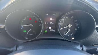 Toyota C-HR 1.8 Hybrid Design 5dr CVT