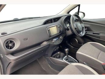 Toyota Yaris 1.5 Hybrid Y20 5dr CVT [Bi-tone]