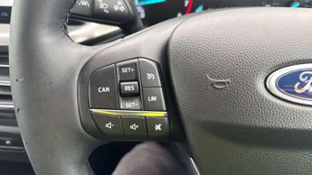 Ford Focus Estate 1.0 EcoBoost Hybrid mHEV 155 Titanium 5dr Auto