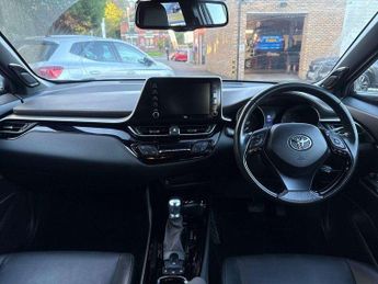Toyota C-HR 2.0 Hybrid Orange Edition 5dr CVT