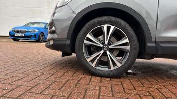 Nissan Qashqai 1.3 DiG-T 160 [157] N-Connecta 5dr DCT Glass Roof