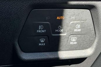 SEAT Leon Estate 1.5 eTSI 150 FR Sport 5dr DSG