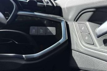 Audi Q3 35 TFSI Black Edition 5dr S Tronic [20" Alloy]